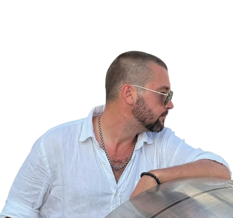 Основатель